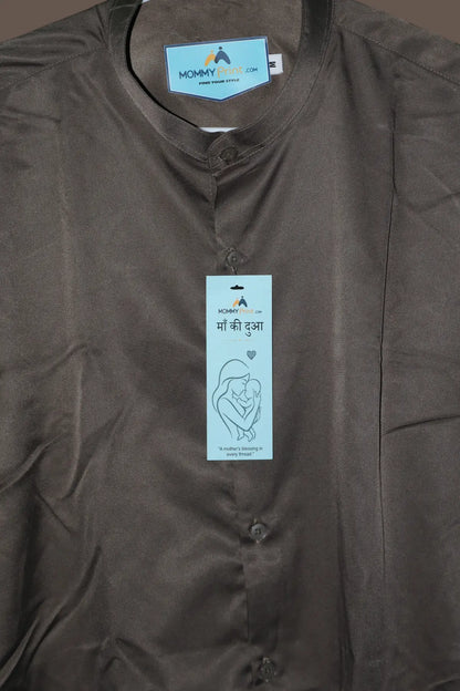 The Modernist Band Collar Shirt.