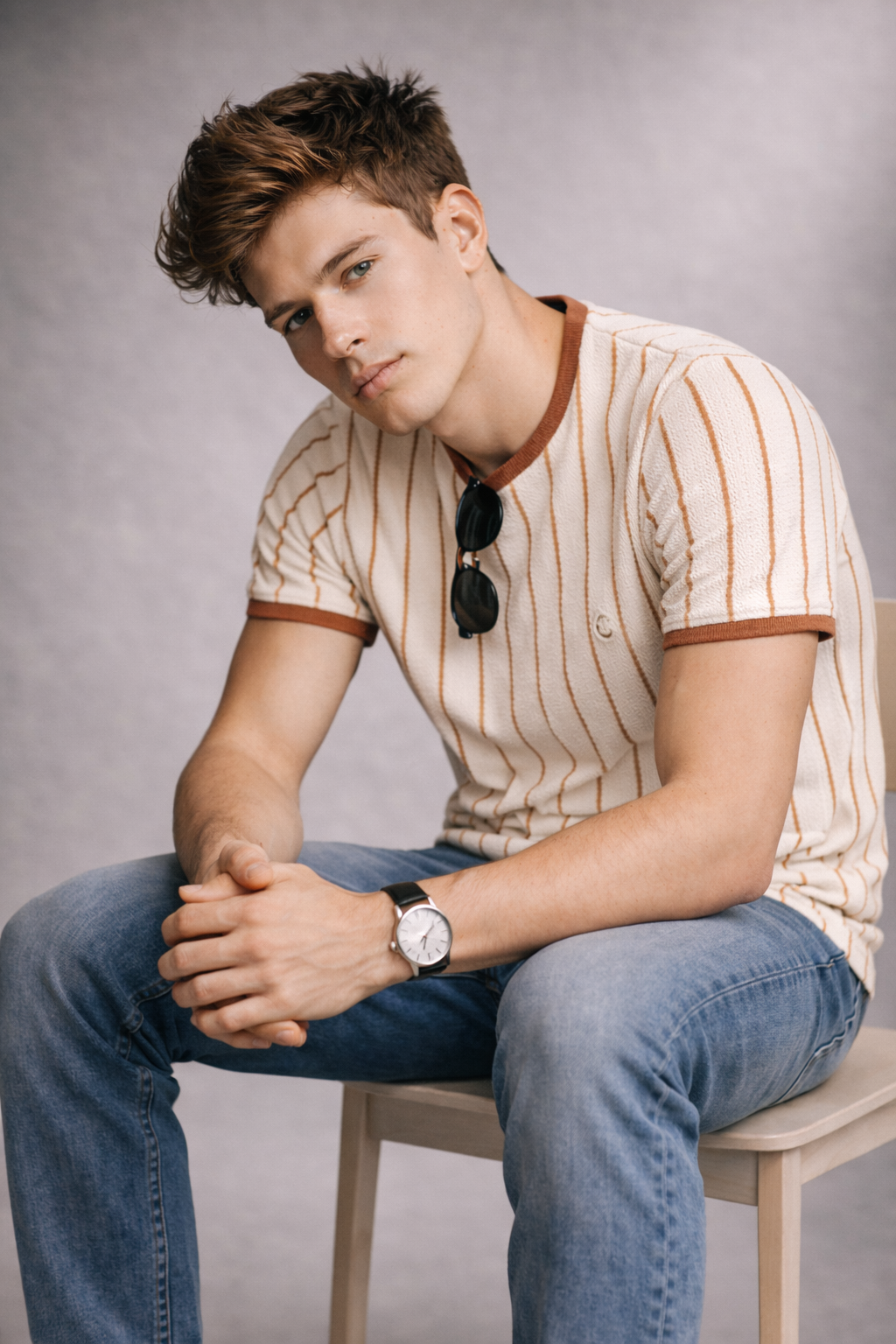 Men’s Slim-Fit Vertical Striped Knit T-Shirt