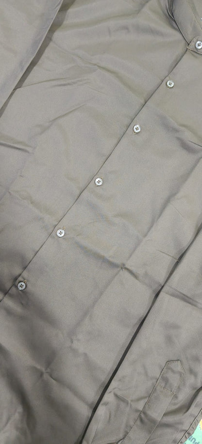 The Modernist Band Collar Shirt.